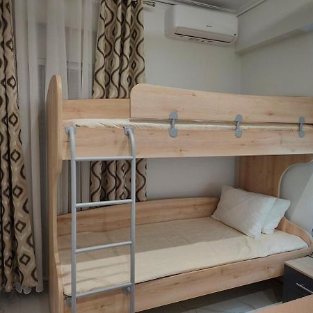 Cozy Sea View Apartment In Paralia Bagian luar foto
