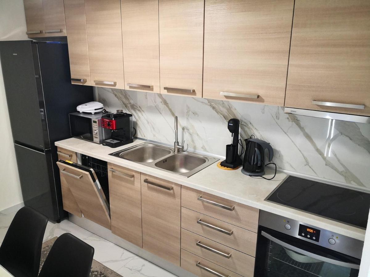 Cozy Sea View Apartment In Paralia Bagian luar foto