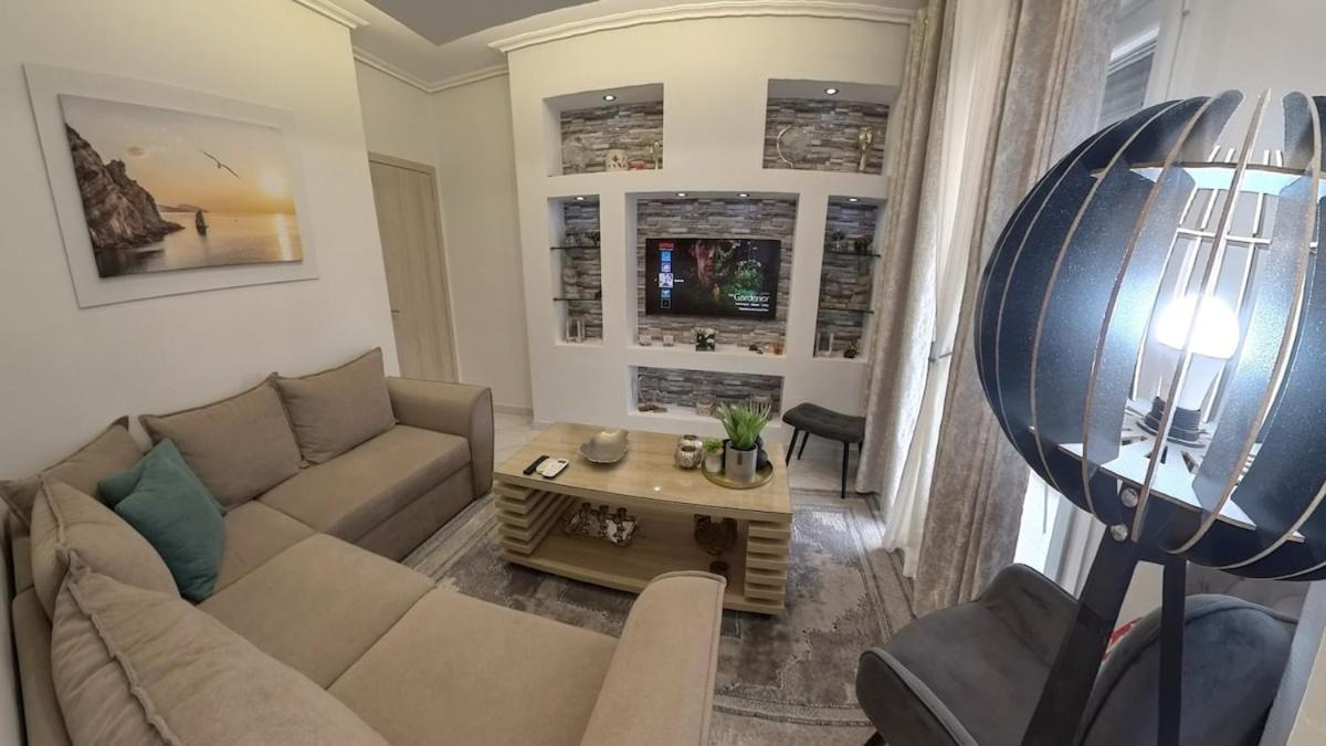 Cozy Sea View Apartment In Paralia Bagian luar foto
